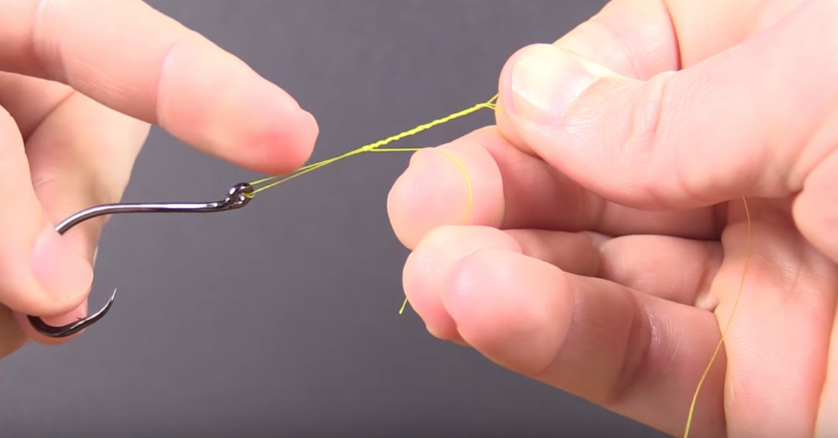 Step 5 of the San Diego Jam Knot