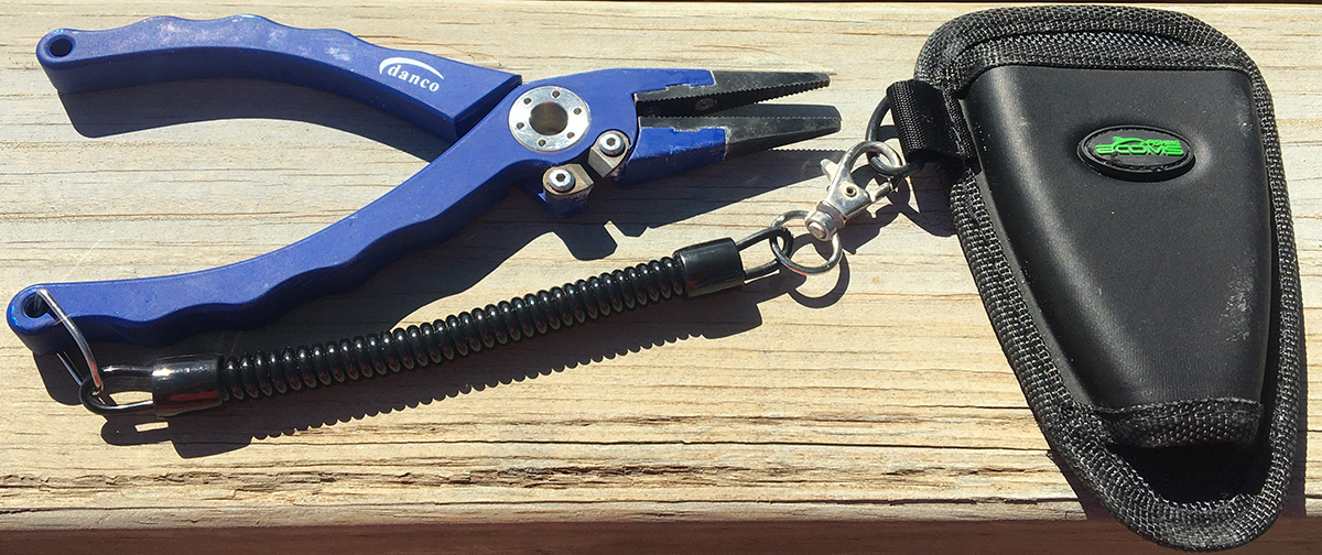 wade fishing pliers